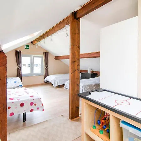 Picturesque Holiday Home In Nassogne With Garden * Nassogne